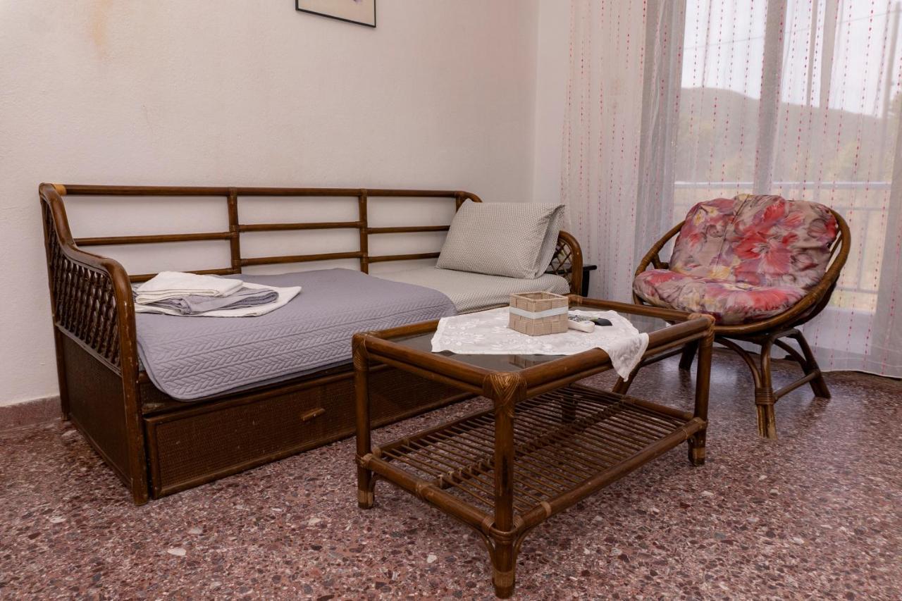 Vicky Guesthouse Σταυρός Εξωτερικό φωτογραφία